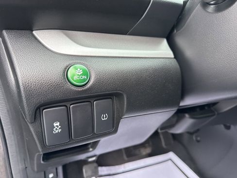 Used 2014 Honda CR-V LX image 13