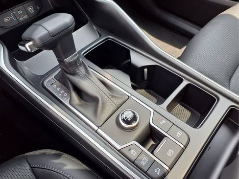 New 2026 Kia Sorento S w/ S Panoramic Sunroof Package FWD image 6