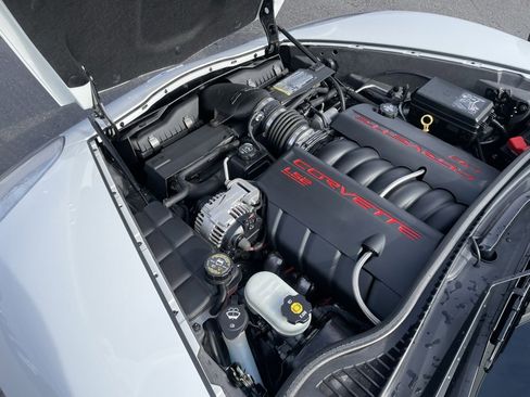 Used 2007 Chevrolet Corvette Coupe w/ Preferred Equipment Group image 39