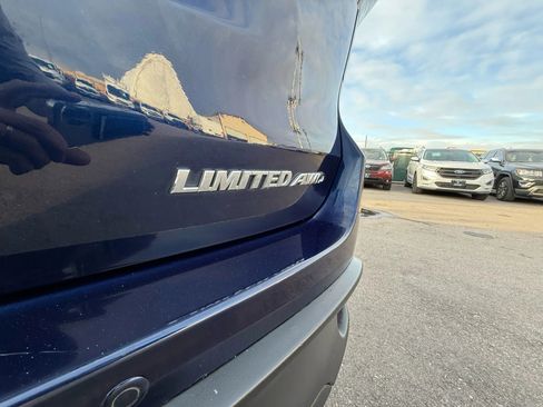 Used 2015 Toyota Highlander Limited image 38