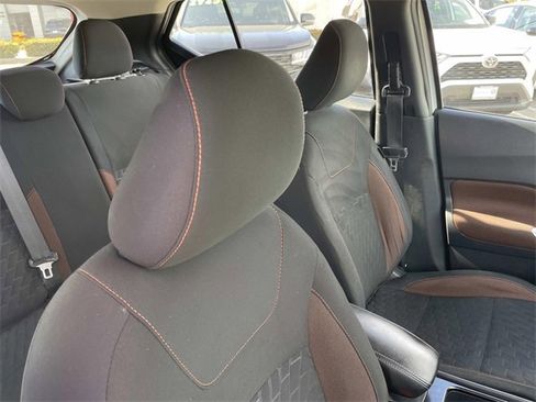 Used 2021 Nissan Kicks SR w/ Exterior Package image 27