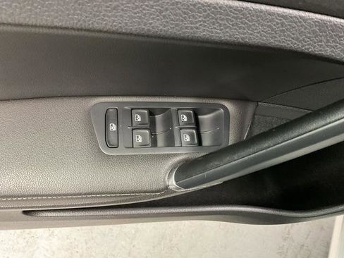 Used 2019 Volkswagen Golf Alltrack SEL image 9