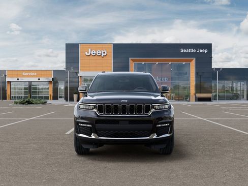 New 2025 Jeep Grand Cherokee L Limited AWD/4WD image 6