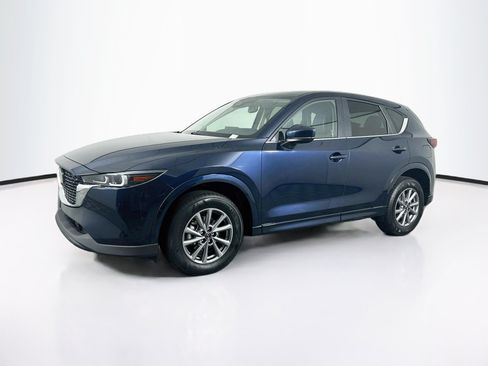 Used 2025 MAZDA CX-5 AWD 2.5 S w/ Preferred Package image 3