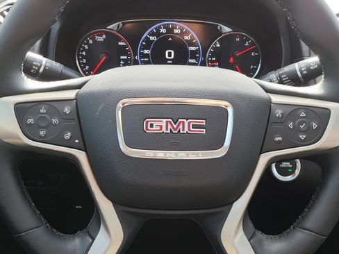 Used 2024 GMC Terrain Denali w/ Denali Premium Package AWD/4WD image 28