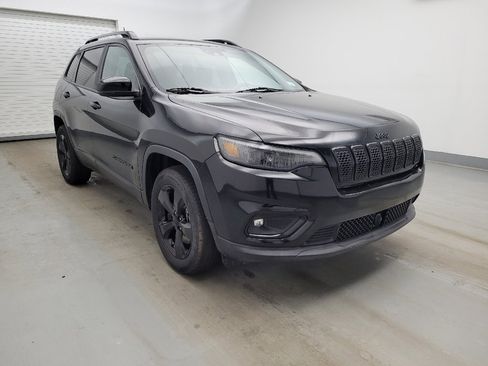 Used 2021 Jeep Cherokee Latitude Plus AWD/4WD image 13