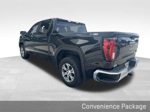 Used 2021 GMC Sierra 1500 4x4 Crew Cab w/ Sierra Value Package image 8