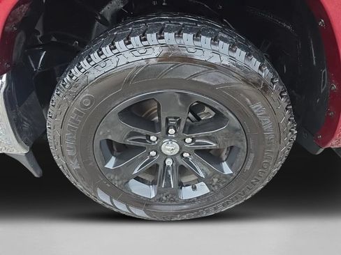 Used 2021 RAM 1500 Laramie AWD/4WD image 11