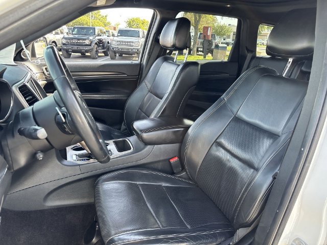 Used 2017 Jeep Grand Cherokee Limited w/ Luxury Group II RWD image 19