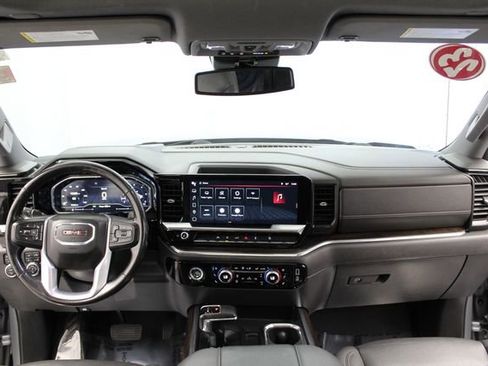 Used 2023 GMC Sierra 1500 SLT w/ SLT Premium Package AWD/4WD image 32