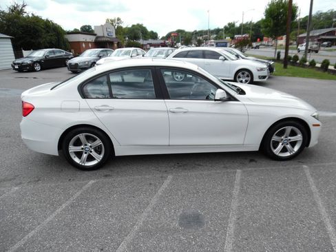 Used 2015 BMW 328i xDrive Sedan AWD/4WD image 7