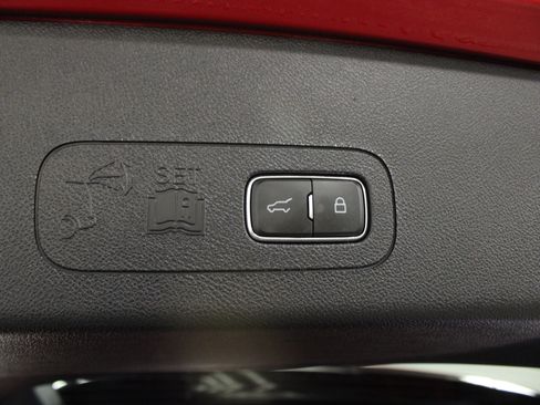 Used 2025 Lincoln Aviator Reserve w/ Luxury Package image 13