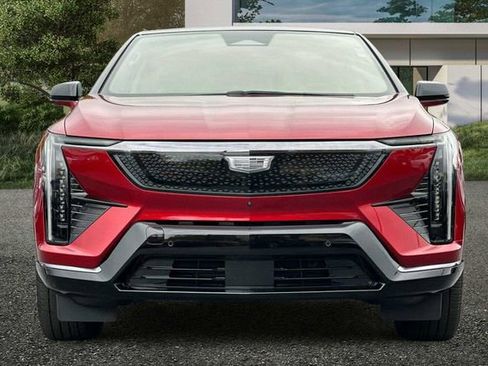 New 2026 Cadillac Optiq Sport 1 image 9