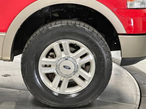 Used 2004 Ford F150 Lariat AWD/4WD image 23