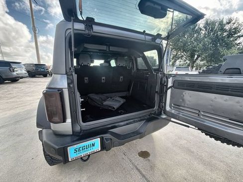 Used 2024 Ford Bronco Big Bend w/ Sasquatch Package AWD/4WD image 24