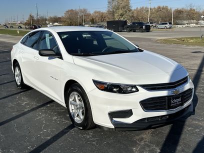 Used 2017 Chevrolet Malibu LS w/ LPO, Convenience Package 1
