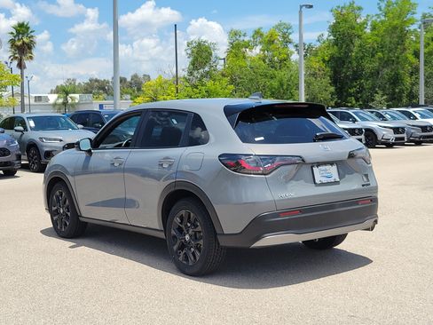 Used 2024 Honda HR-V Sport image 4