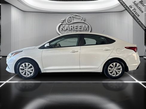 Used 2018 Hyundai Accent SE FWD image 8