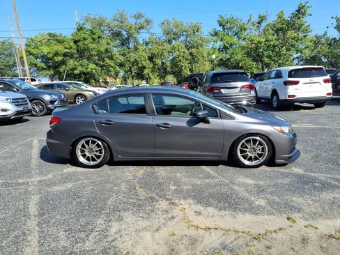 Used 2014 Honda Civic LX image 2