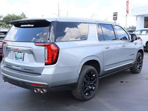 Certified 2024 GMC Yukon XL Denali AWD/4WD image 9