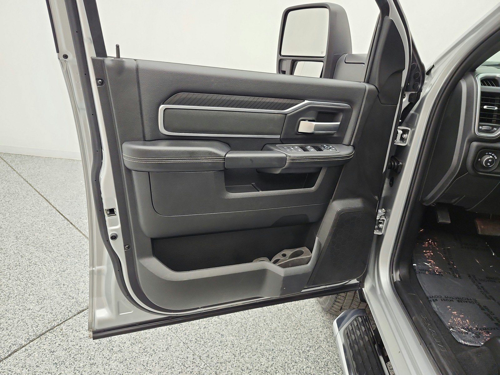 Used 2026 RAM 2500 Big Horn AWD/4WD image 14