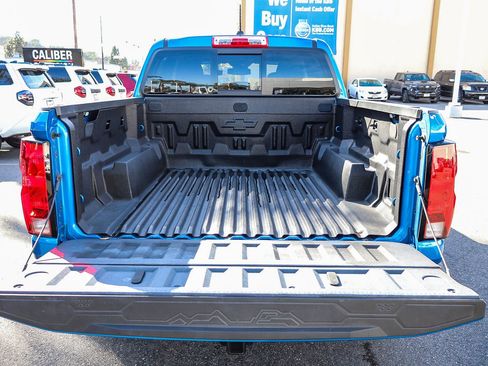 Used 2023 Chevrolet Colorado LT w/ LT Convenience Package II image 22