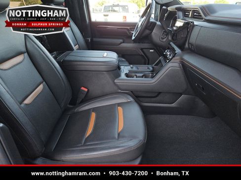 Used 2025 GMC Sierra 2500 AT4 AWD/4WD image 28