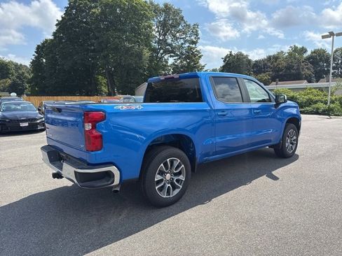 New 2025 Chevrolet Silverado 1500 LT image 3
