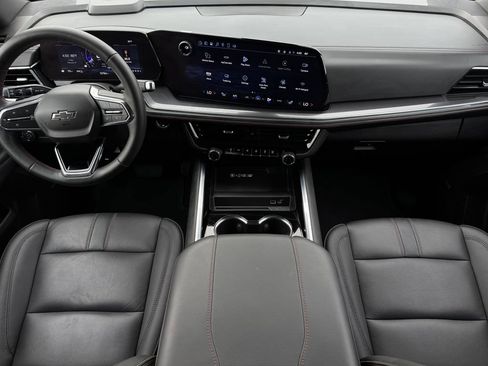 Used 2025 Chevrolet Tahoe RST image 11