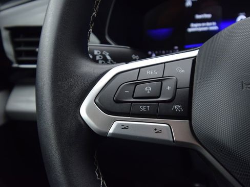 Used 2023 Volkswagen Taos S image 34