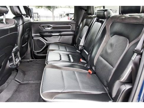 Used 2023 RAM 1500 Laramie RWD image 12