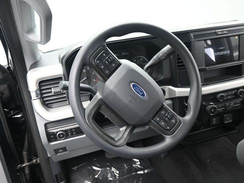 New 2026 Ford F250 XL w/ STX Appearance Package AWD/4WD image 5