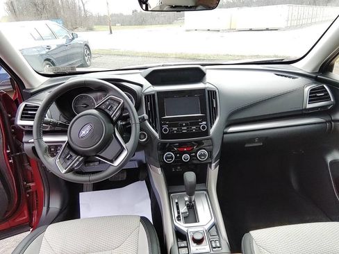 Used 2021 Subaru Forester Premium image 12