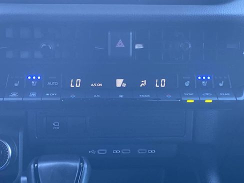 Used 2025 Toyota Land Cruiser AWD/4WD image 18