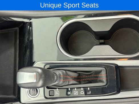 Used 2024 Nissan Altima 2.5 SR FWD image 26