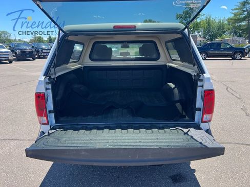 Used 2017 RAM 1500 Tradesman AWD/4WD image 17