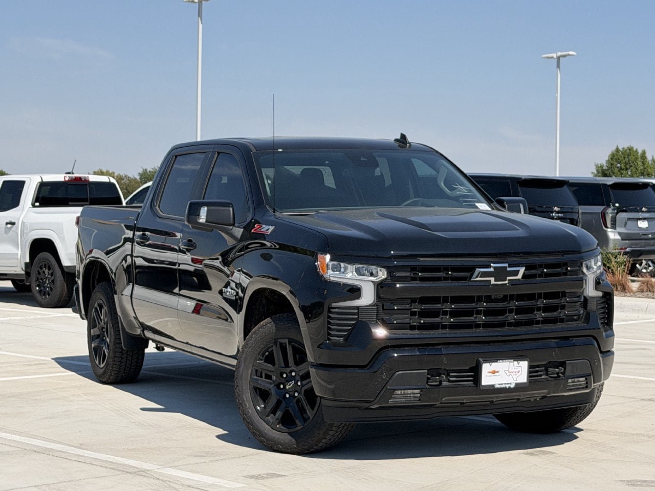New 2026 Chevrolet Silverado 1500 RST w/ Texas Edition Plus AWD/4WD image 2