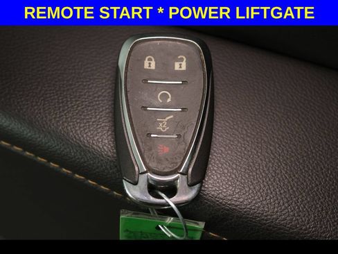 Used 2019 Chevrolet Traverse LT FWD image 9