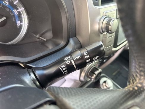 Used 2016 Toyota 4Runner Limited image 20