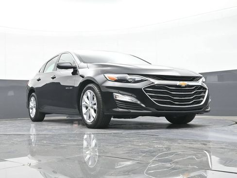 Used 2025 Chevrolet Malibu LT FWD image 42