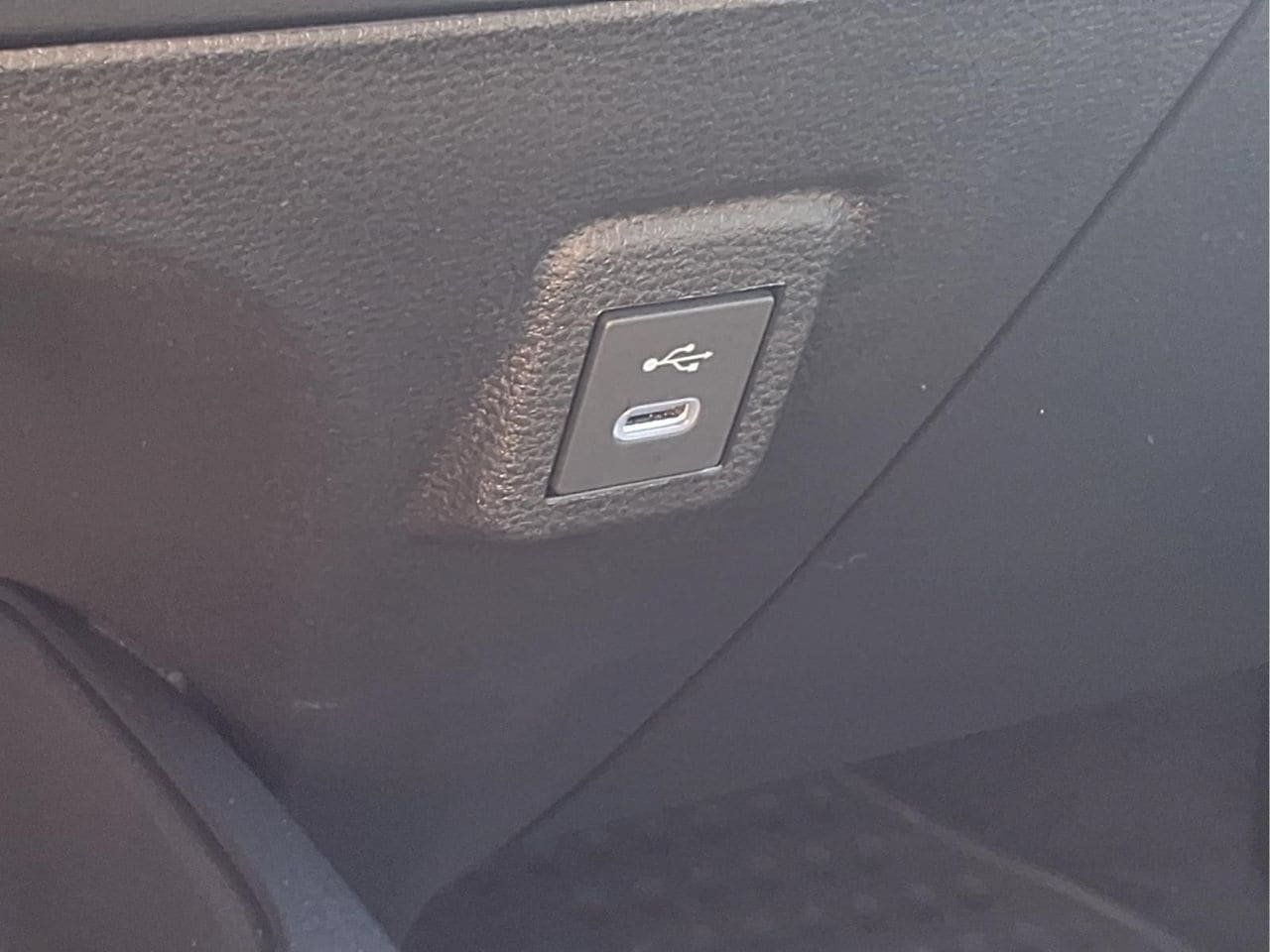 Used 2026 Toyota Corolla LE FWD image 16