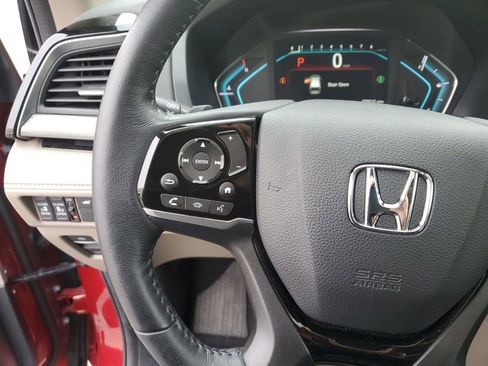 Certified 2024 Honda Odyssey Elite image 17