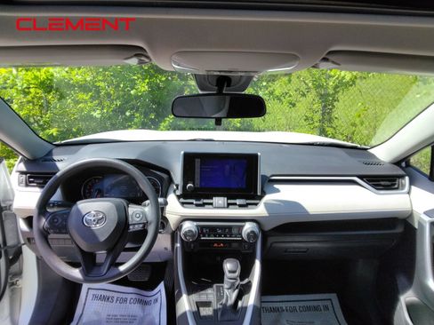 Used 2023 Toyota RAV4 XLE w/ Convenience Package FWD image 29