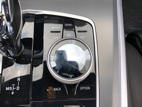 Used 2023 BMW X5 xDrive45e w/ Executive Package image 33