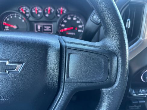 Used 2025 Chevrolet Silverado 1500 Custom Trail Boss w/ Dark Appearance Package image 20