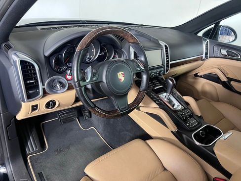 Used 2014 Porsche Cayenne Diesel image 4