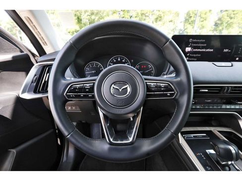 Used 2026 MAZDA CX-90 3.3 Turbo w/ Preferred Package AWD/4WD image 14