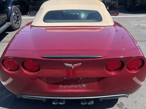 Used 2007 Chevrolet Corvette Convertible w/ Preferred Equipment Group RWD image 13
