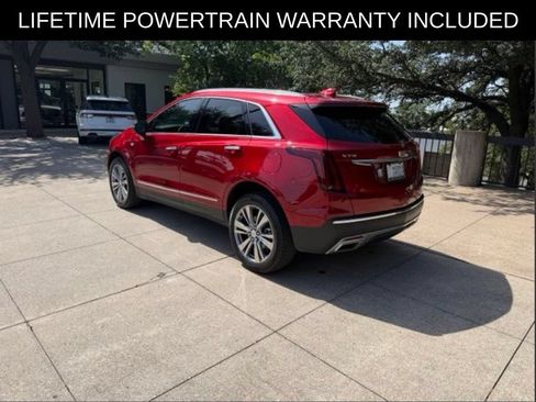 Used 2024 Cadillac XT5 Premium Luxury w/ Technology Package FWD image 3