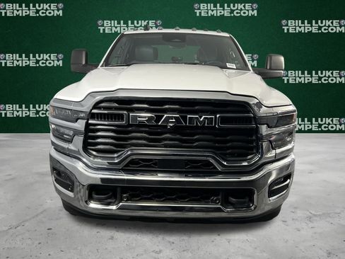 Used 2025 RAM 2500 Tradesman w/ Chrome Appearance Group image 12